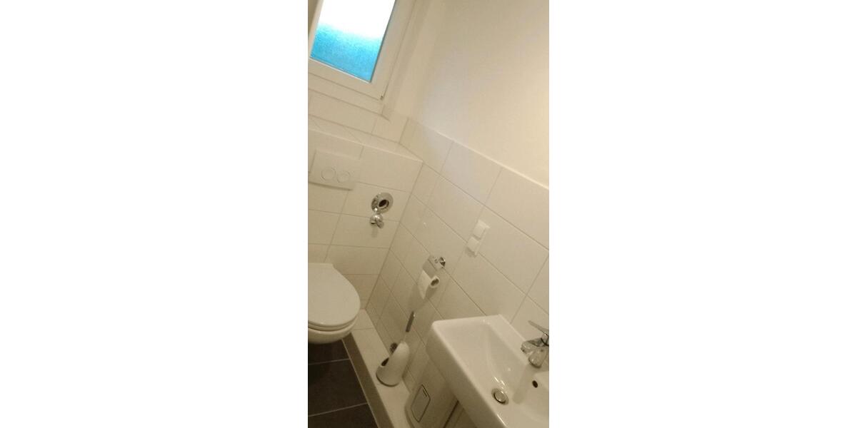 Erdgeschoßwohnung Glinde - 1 Zimmer, 26 m&sup2;, 1.200&euro; | Angebot:25854282