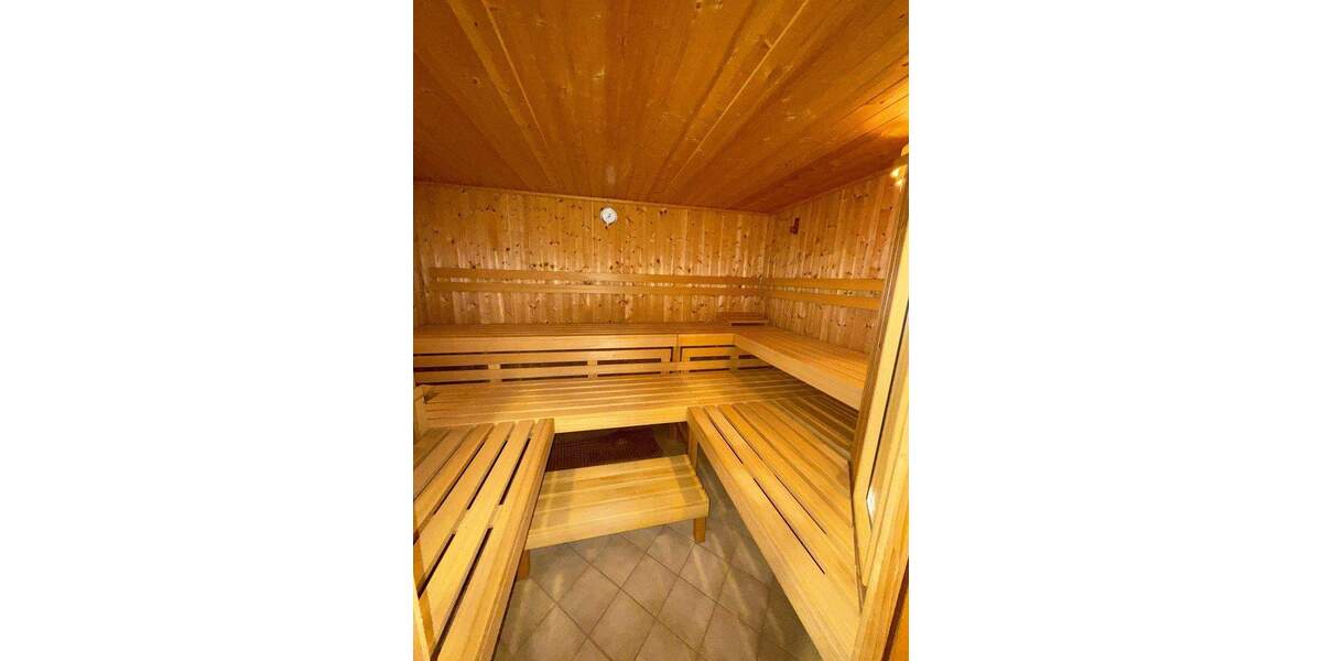 Einfamilienhaus Kaltenkirchen - 9 Zimmer, 415 m&sup2;, 698.400&euro; | Angebot:25782138