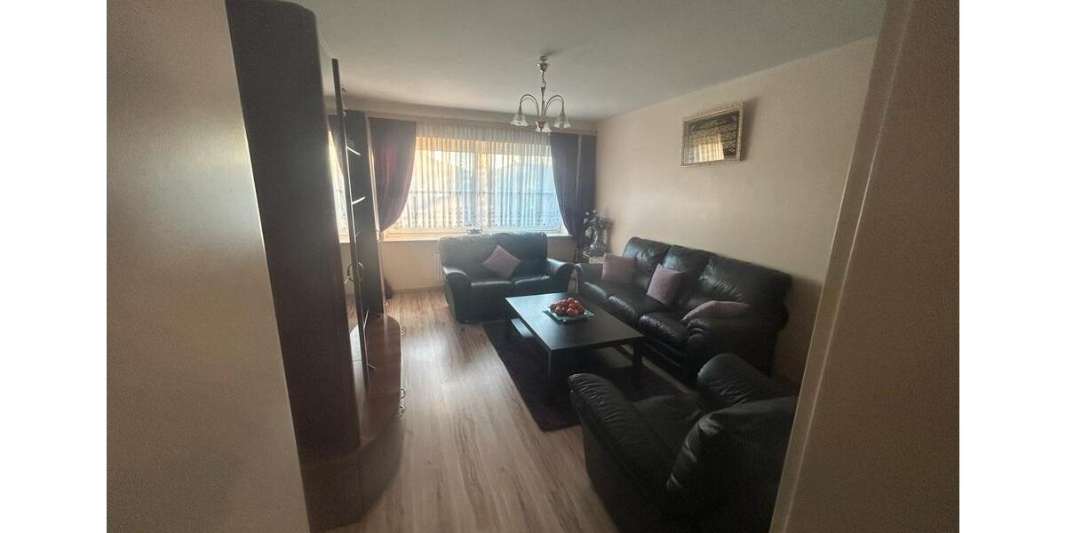 Etagenwohnung Pinneberg - 4 Zimmer, 86 m&sup2;, 335.000&euro; | Angebot:24122855