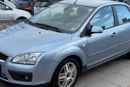 Ford Focus 101.000 km 2.550 &euro; Hamburg 20097