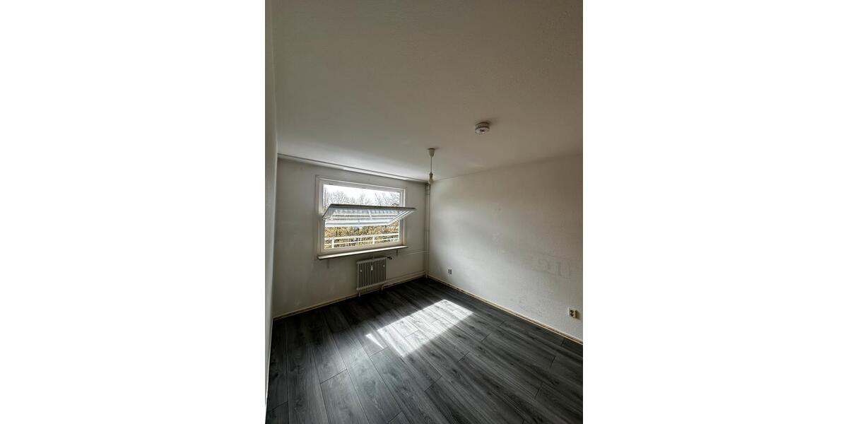 Etagenwohnung Pinneberg - 2 Zimmer, 55 m&sup2;, 220.000&euro; | Angebot:26044533