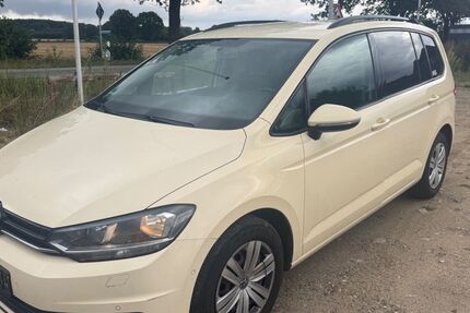 VW Touran 399.000 km 7.900 &euro; Stapelfeld bei Hamburg 22145