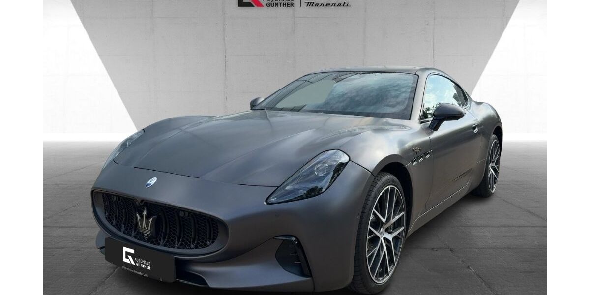 Maserati Granturismo 1.621 km 154.900 &euro; Hamburg 20537