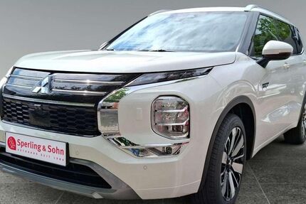 Mitsubishi Outlander 20.000 km 47.990 &euro; Hamburg 20537