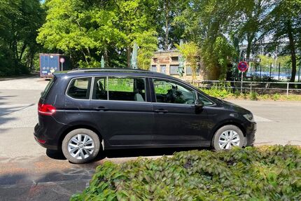 VW Touran 109.000 km 17.500 &euro; Hamburg 22549