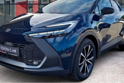 Toyota C-HR 2.142 km 33.850 &euro; Norderstedt 22848