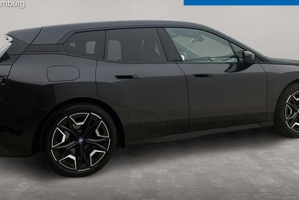 BMW iX 26.528 km 48.996 &euro; Barsbüttel bei Hamburg 22885