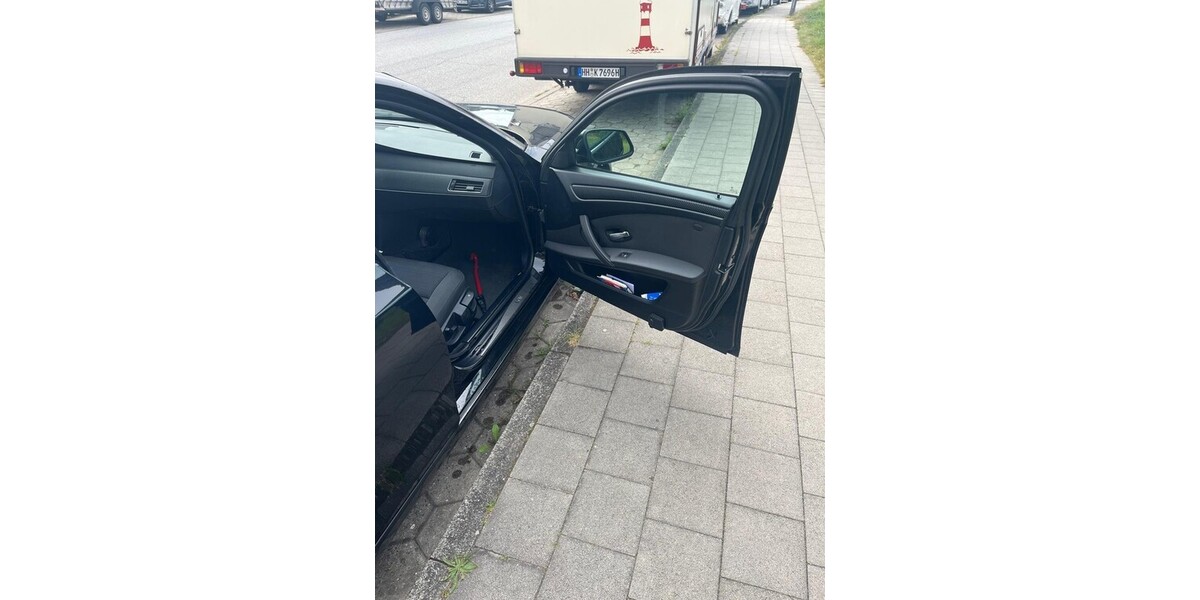 BMW 5er Touring 390.000 km 4.550 &euro; Hamburg 20038