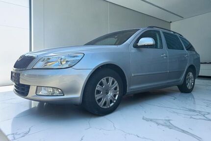 Skoda Octavia 151.874 km 6.990 &euro; Hamburg 20539