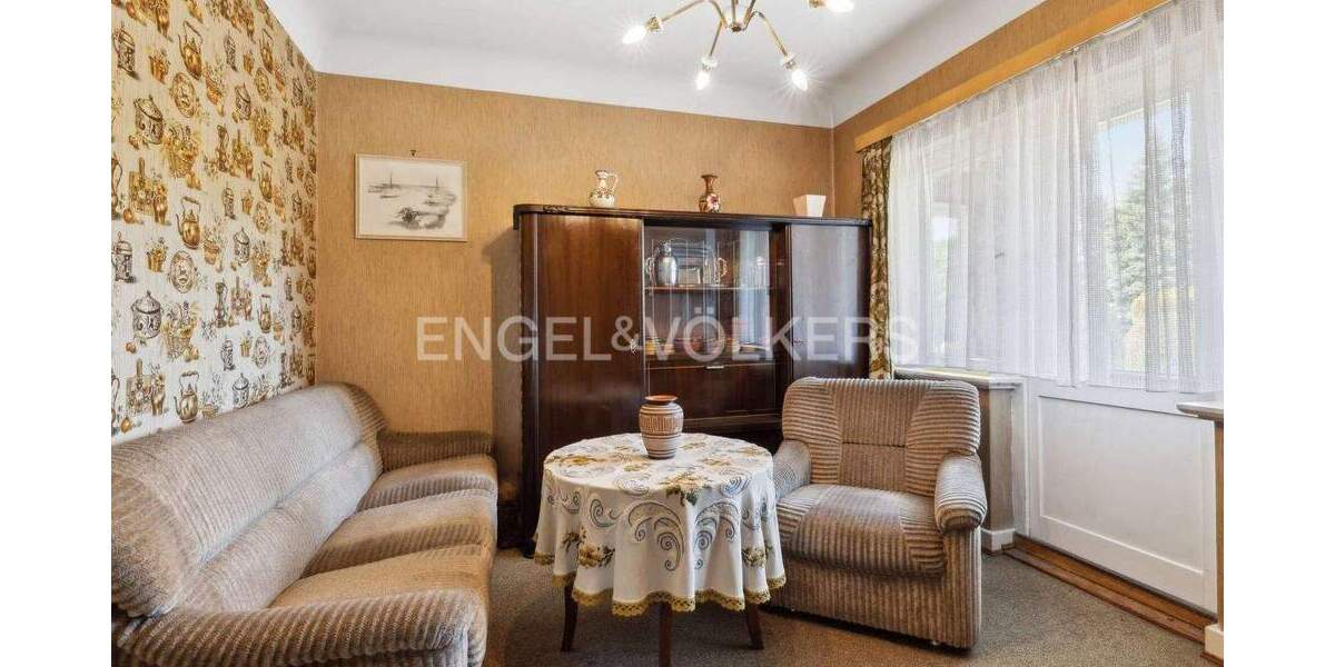 Einfamilienhaus Norderstedt Garstedt - 8 Zimmer, 180 m&sup2;, 599.000&euro; | Angebot:25701582