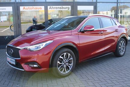 INFINITI Q30 67.800 km 16.970 &euro; Ahrensburg 22926