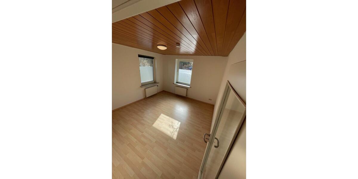 Erdgeschoßwohnung Uetersen - 2 Zimmer, 40 m&sup2;, 550&euro; | Angebot:25875538