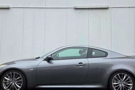 INFINITI G37 208.000 km 12.900 &euro; Hamburg 22419