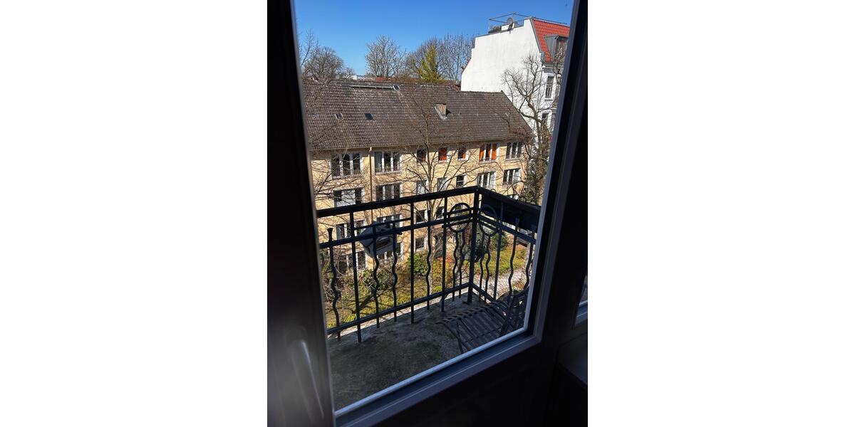 Etagenwohnung Hamburg Eimsbüttel - 1 Zimmer, 35 m&sup2;, 1.050&euro; | Angebot:25999344