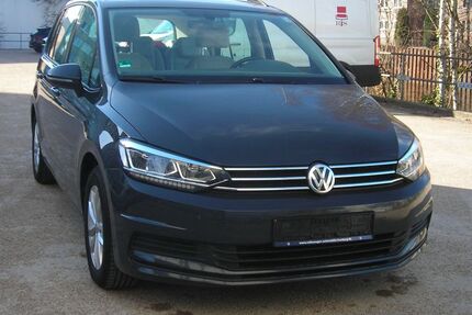 VW Touran 128.755 km 13.950 &euro; Hamburg 20537