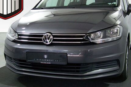 VW Touran 151.882 km 11.222 &euro; Hamburg Stadtteil Horn 22119