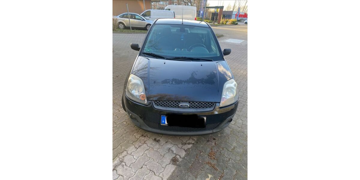 Ford Fiesta 187.600 km 2.400 &euro; Hamburg 22559