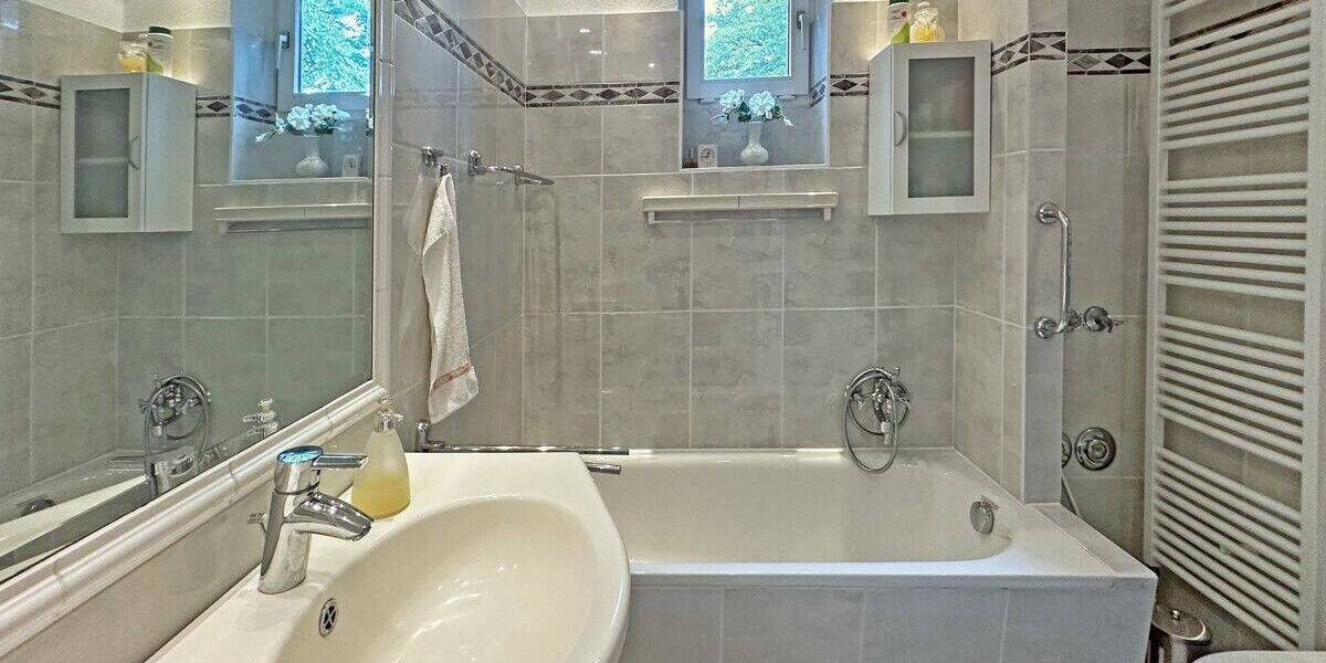 Etagenwohnung Hamburg Othmarschen - 2 Zimmer, 77 m&sup2;, 595.000&euro; | Angebot:25662608