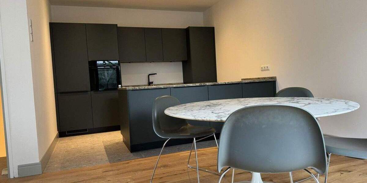 Doppelhaushälfte Hamburg Schnelsen - 4 Zimmer, 140 m&sup2;, 2.999&euro; | Angebot:25711110