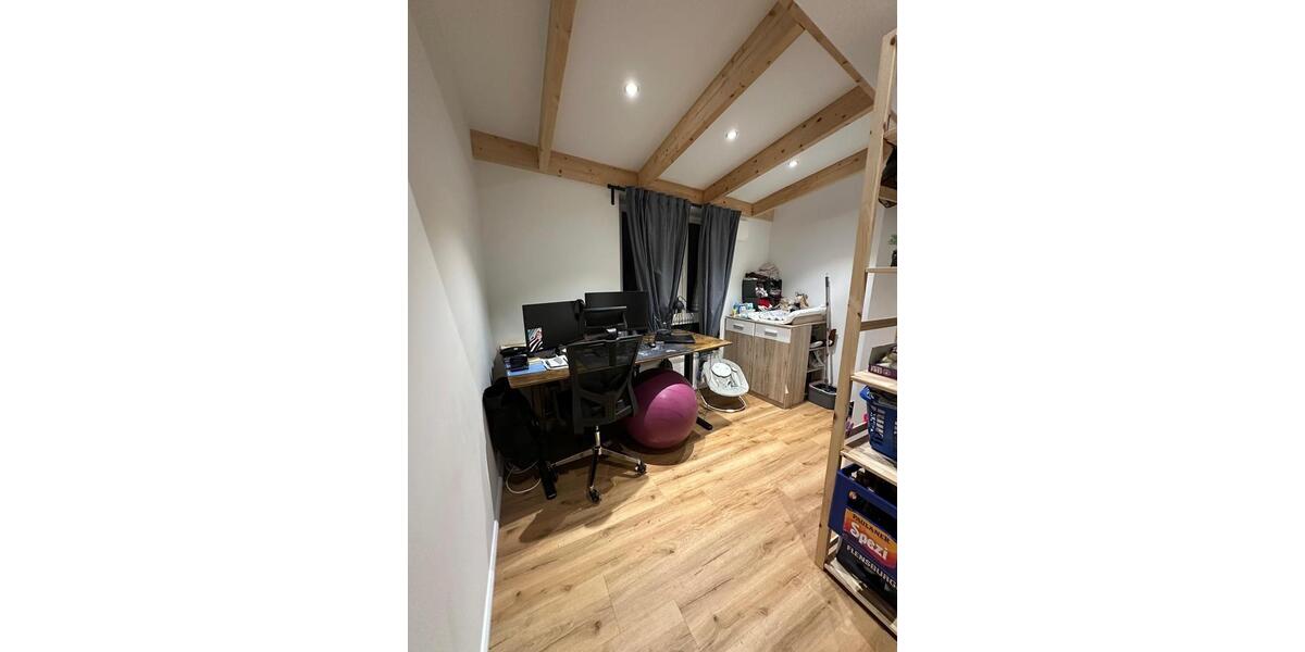 Dachgeschoßwohnung Hamburg Wandsbek - 3 Zimmer, 59 m&sup2;, 1.360&euro; | Angebot:24875698