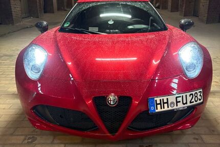 Alfa Romeo 4C 19.000 km 55.000 &euro; Hamburg 20144