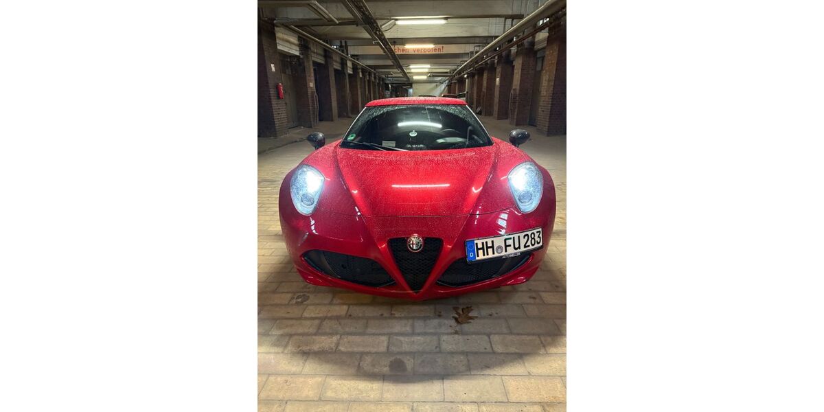 Alfa Romeo 4C 19.000 km 55.000 &euro; Hamburg 20144