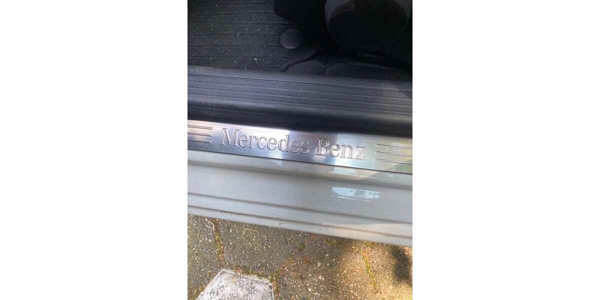 Mercedes-Benz C-Klasse Kombi 108.000 km 8.600 &euro; Hamburg 20038