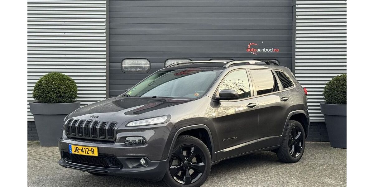 Jeep Cherokee 258.595 km 5.990 &euro; Boekel 5427 