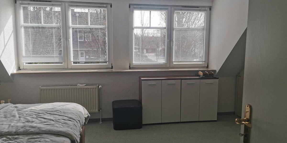 Reihenmittelhaus Elmshorn - 4 Zimmer, 127 m&sup2;, 384.000&euro; | Angebot:25996833