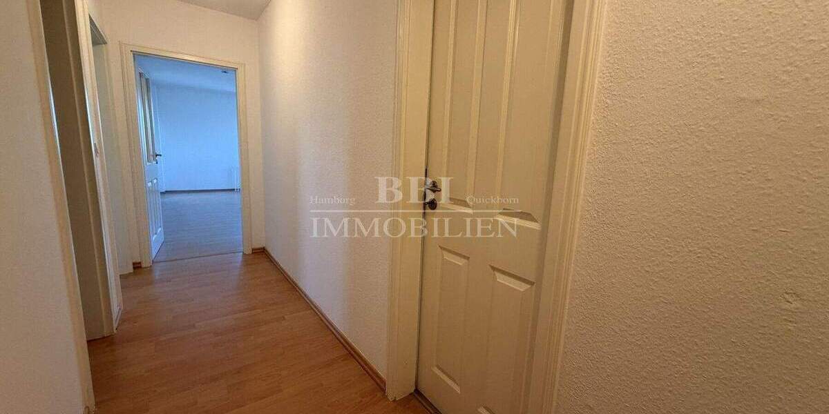 Etagenwohnung Quickborn - 2 Zimmer, 70 m&sup2;, 230.000&euro; | Angebot:25728789