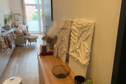 Wohnung Hamburg Winterhude - 1 Zimmer, 35 m&sup2;, 1.200&euro; | Angebot:25720380