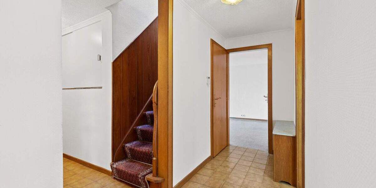 Einfamilienhaus Hamburg / Langenhorn Langenhorn - 5 Zimmer, 139 m&sup2;, 550.000&euro; | Angebot:25770269