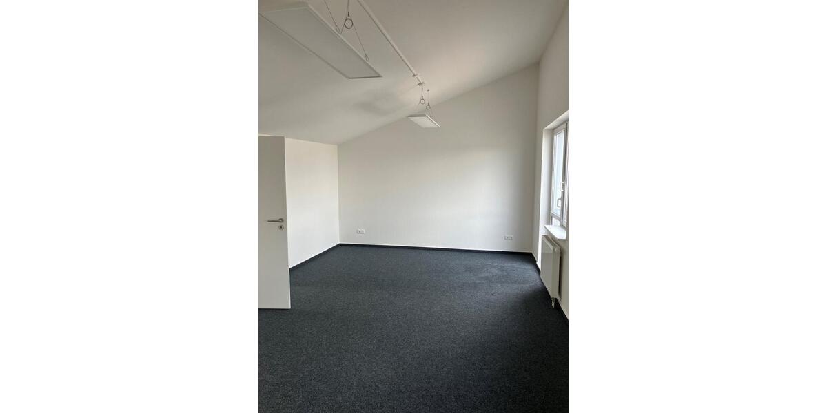 Gewerbeobjekt Uetersen - 1.440&euro; | Angebot:22136831