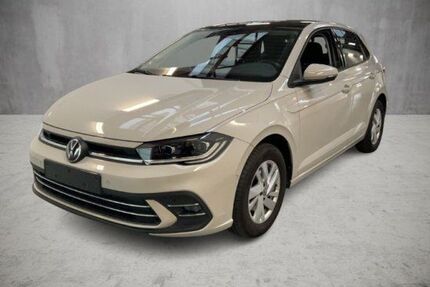 VW Polo 19.600 km 22.990 &euro; Stuvenborn 24641