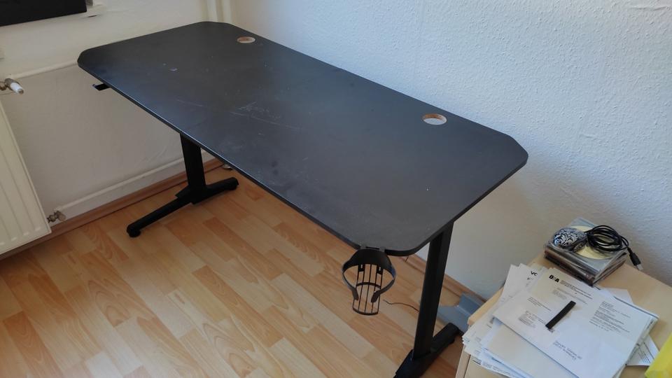 Erdgeschoßwohnung Hamburg Lohbrügge - 12 Zimmer, 60 m&sup2;, 365&euro; | Angebot:25307684