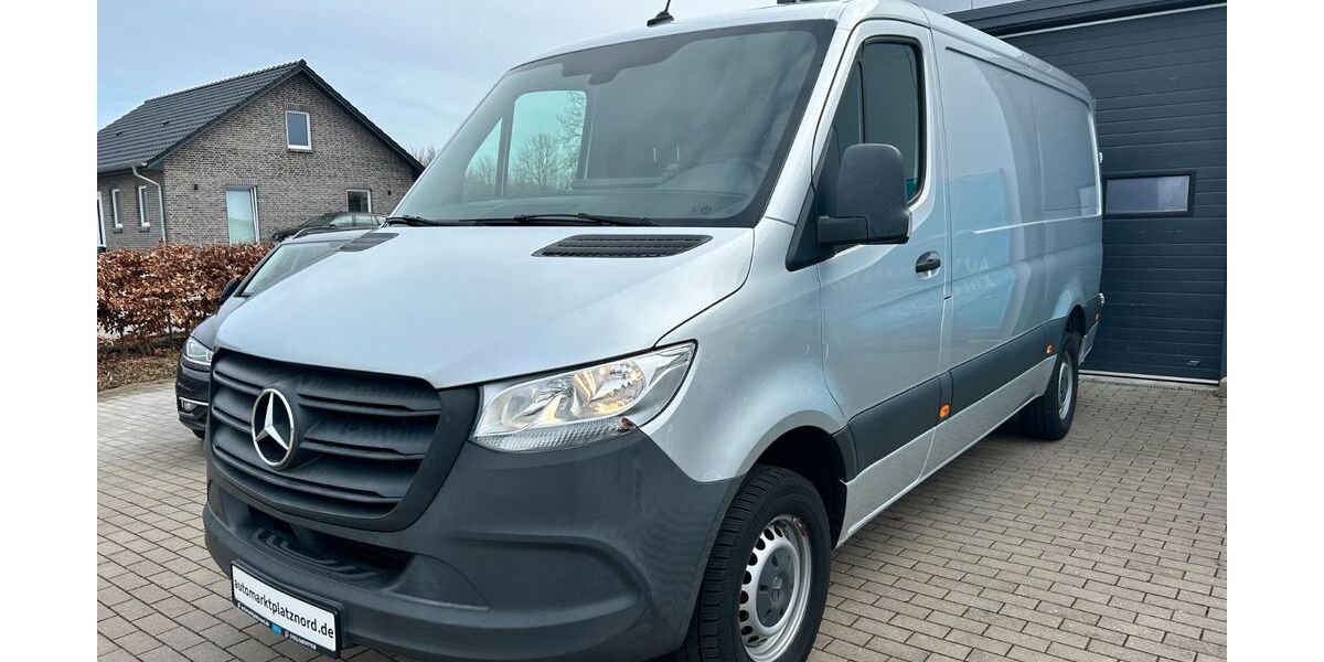 Mercedes-Benz Sprinter 191.235 km 15.980 &euro; Bargfeld Stegen 23863
