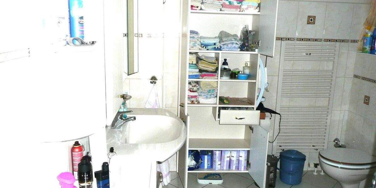 Mehrfamilienhaus, Wohnhaus Barmstedt - 5 Zimmer, 152 m&sup2;, 295.000&euro; | Angebot:25814978