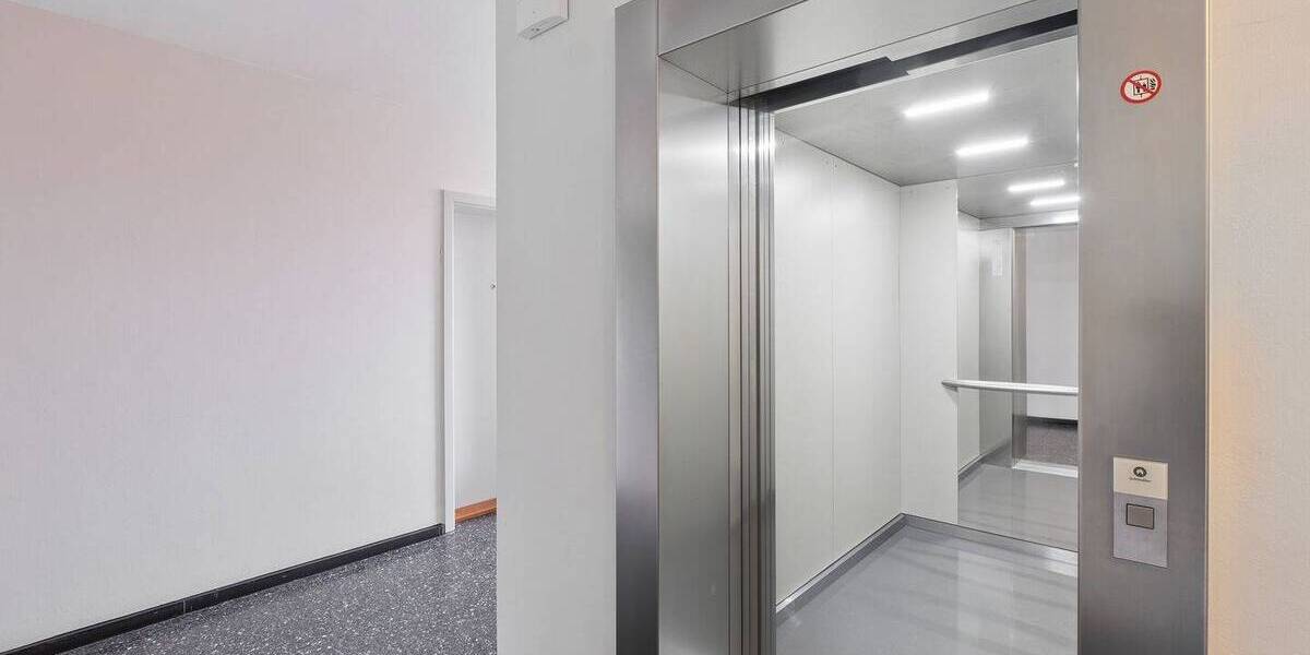 Etagenwohnung Reinbek - 3 Zimmer, 92 m&sup2;, 319.000&euro; | Angebot:25987371