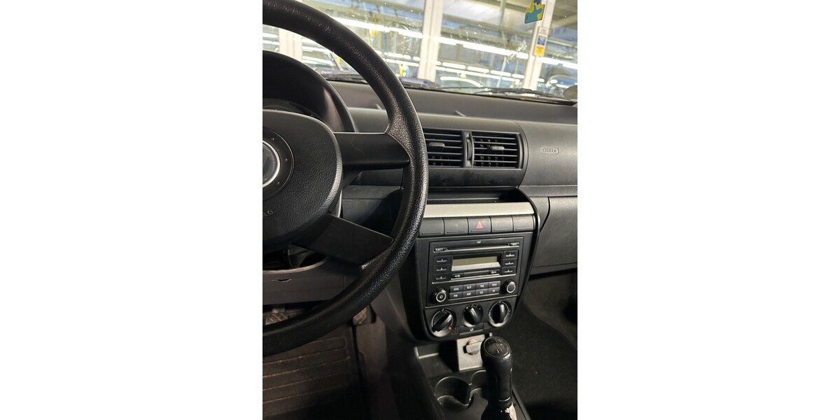 VW Fox 128.000 km 2.100 &euro; Hamburg 20038