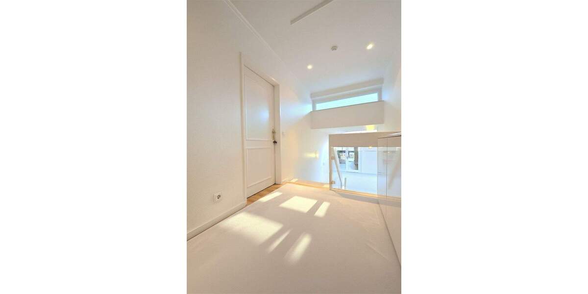 Einfamilienhaus Norderstedt Harksheide - 9 Zimmer, 260 m&sup2;, 1.325.000&euro; | Angebot:25799017