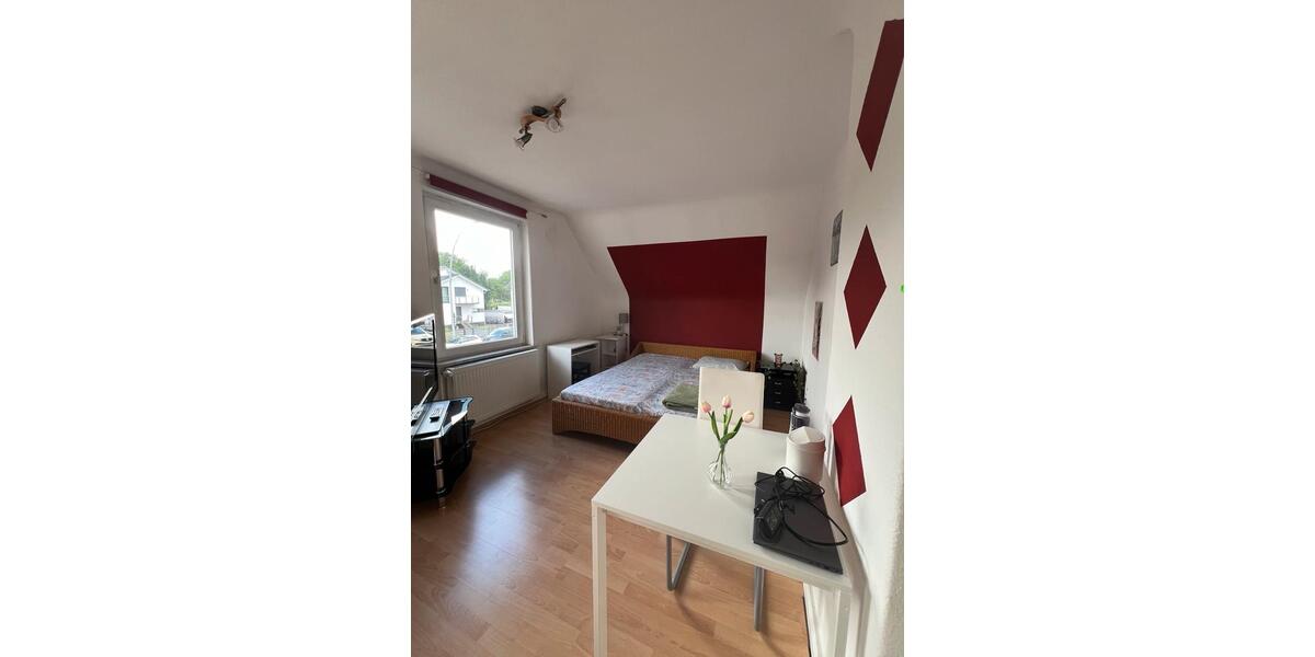 Etagenwohnung Hamburg Altona - 1 Zimmer, 17 m&sup2;, 650&euro; | Angebot:25959022