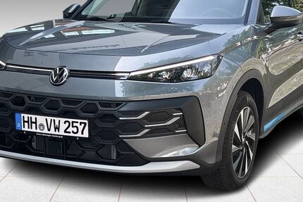 VW T-Roc 1.890 km 33.480 &euro; Hamburg 22419