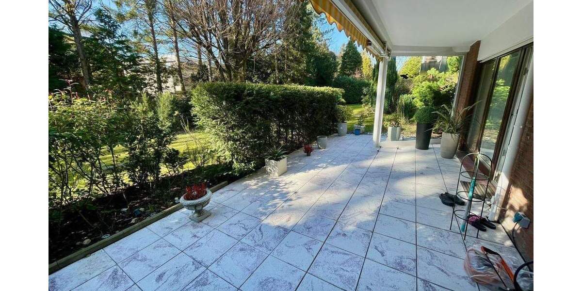 Terrassenwohnung Hamburg Volksdorf - 3 Zimmer, 122 m&sup2;, 2.180&euro; | Angebot:25821919