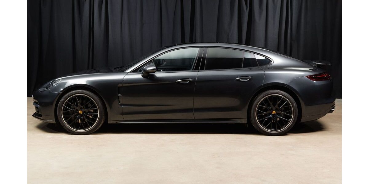 Porsche Panamera 180.458 km 53.100 &euro; Hamburg 22549