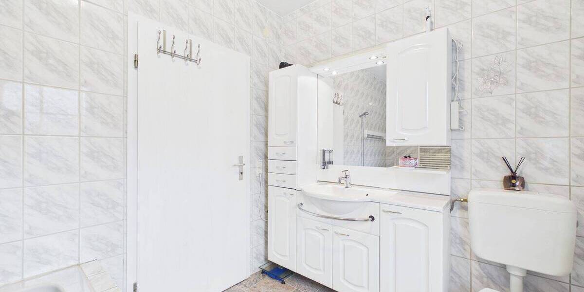 Mehrfamilienhaus, Wohnhaus Hamburg Allermöhe - 8 Zimmer, 241 m&sup2;, 839.000&euro; | Angebot:26016059