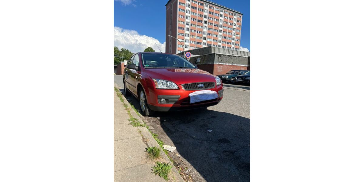 Ford Focus 87.294 km 3.750 &euro; Hamburg 22045