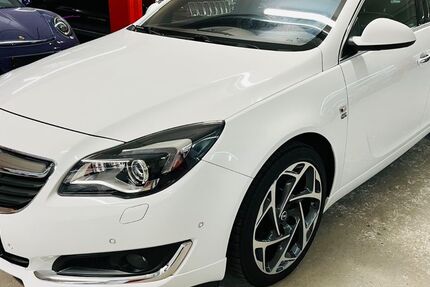 Opel Insignia 106.900 km 11.600 &euro; Hamburg 20537