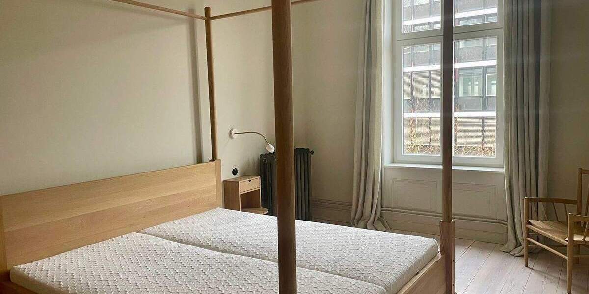 Etagenwohnung Hamburg Rotherbaum - 3 Zimmer, 104 m&sup2;, 3.500&euro; | Angebot:25732059