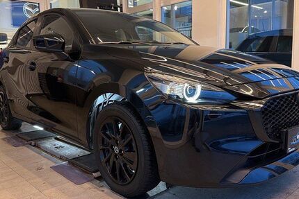 Mazda 2 21.842 km 21.450 &euro; Hamburg 22761