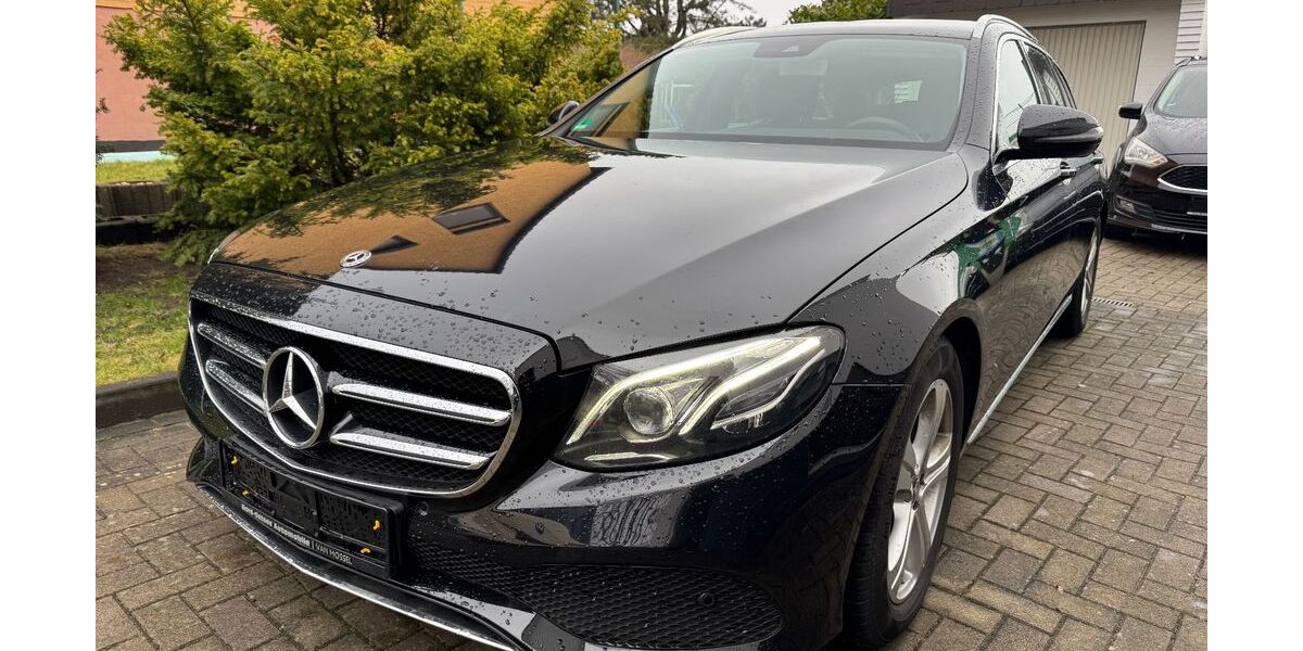 Mercedes-Benz E 220 399.000 km 11.500 &euro; Hamburg 20537